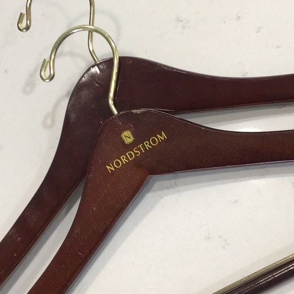 Pair of Wooden Suit Hangers - Unisex - Picture 2 of 3